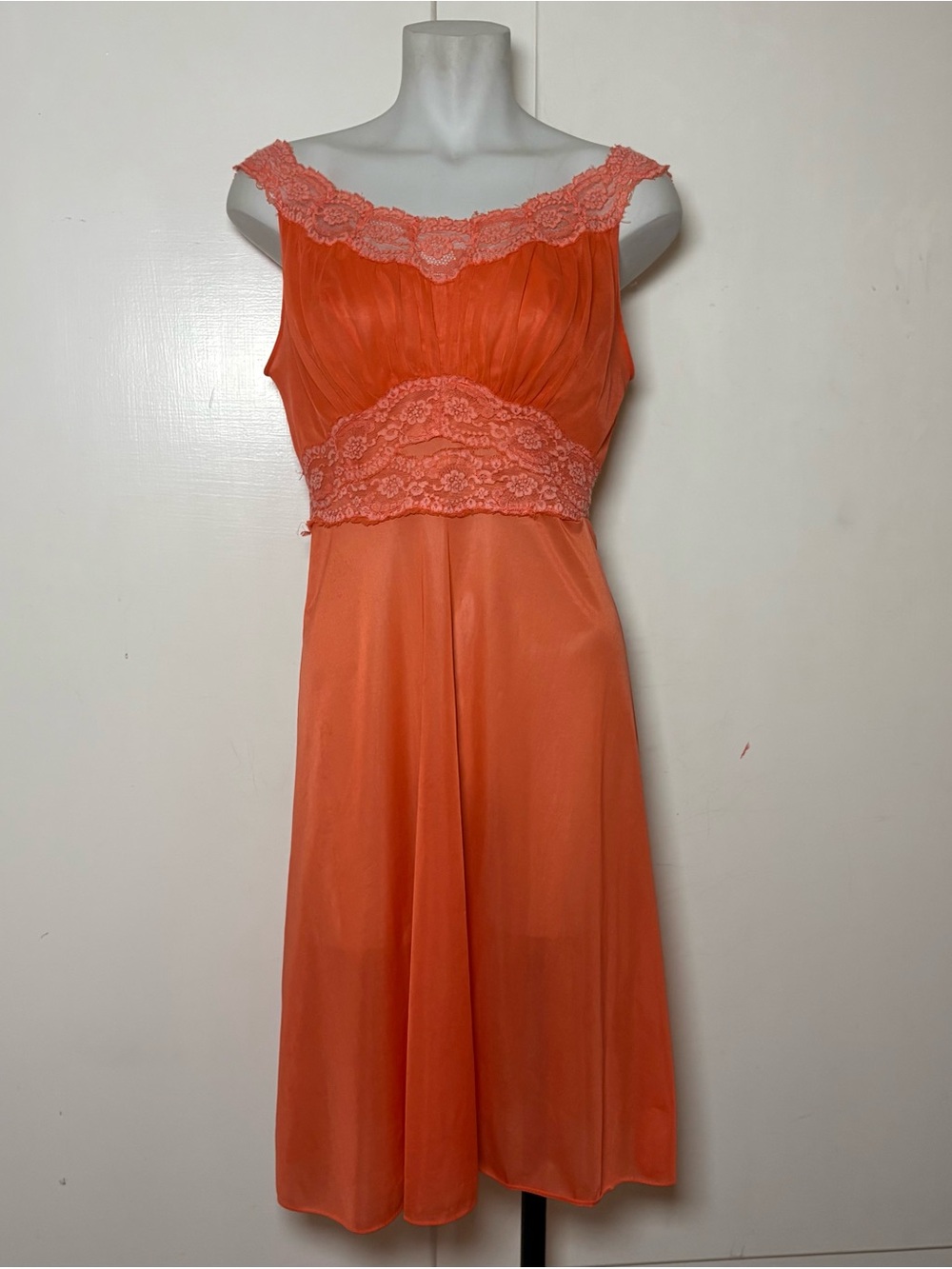 Vintage 50s Vanity Fair Coral Lace Nylon Knee Length Slip Dress Flawed